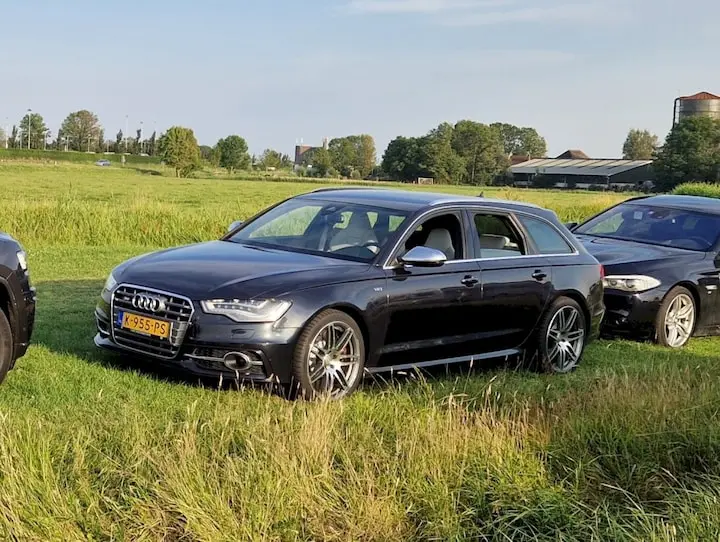 Audi  S6 Avant 4.0 TFSI V8 Quattro S-Tronic 4