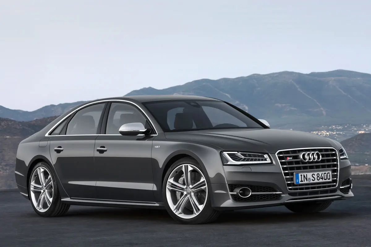 Audi  S8 4.0 TFSI V8 Plus Quattro Tiptronic 2
