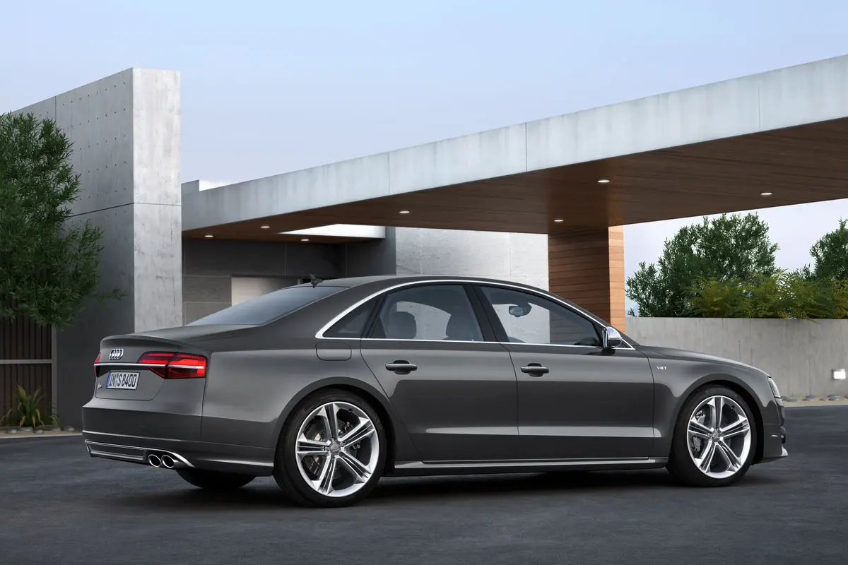 Audi  S8 4.0 TFSI V8 Plus Quattro Tiptronic 3