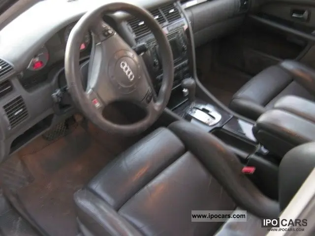 Audi  S8 4.2 Quattro Tiptronic 3