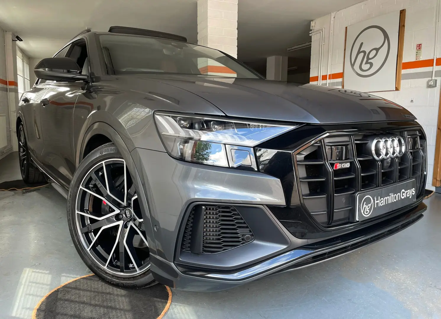 Audi  SQ8 40 TDI V8 Quattro Tiptronic 5