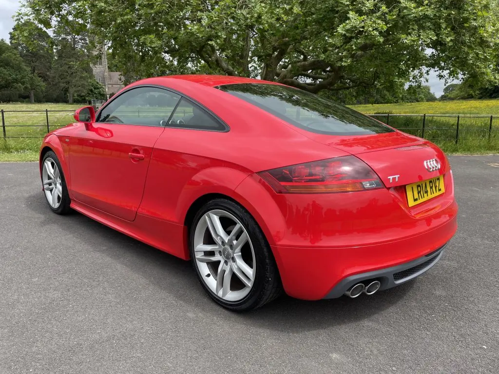 Audi TT TT 2.0 TDI Quattro S-Tronic 5
