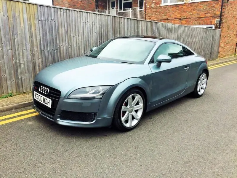 Audi TT TT 3.2 V6 Quattro S-Tronic 4