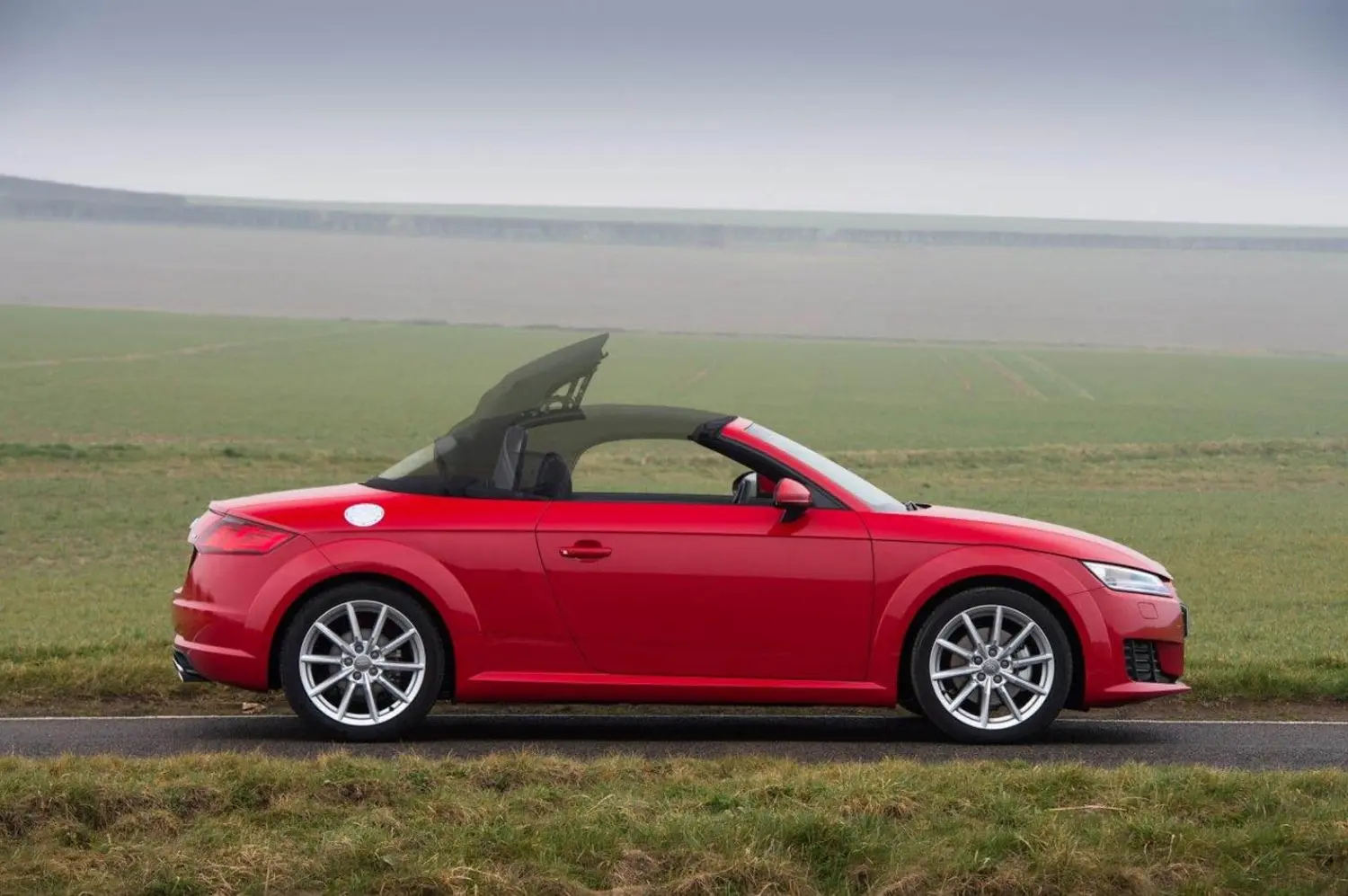 Audi TT TT Roadster 2.0 TDI Quattro S-Tronic 2