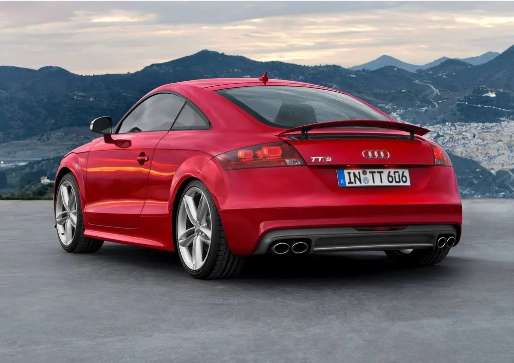 Audi TTS TTS 2.0 TFSI 0