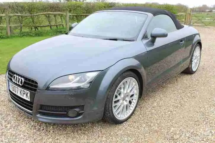 Audi TT TT Roadster 3.2 V6 Quattro S-Tronic 7