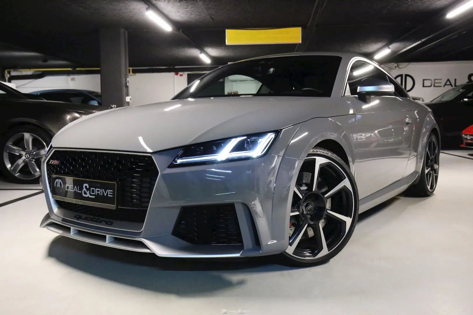 Audi TT TTRS 2.5 TFSI Quattro 6