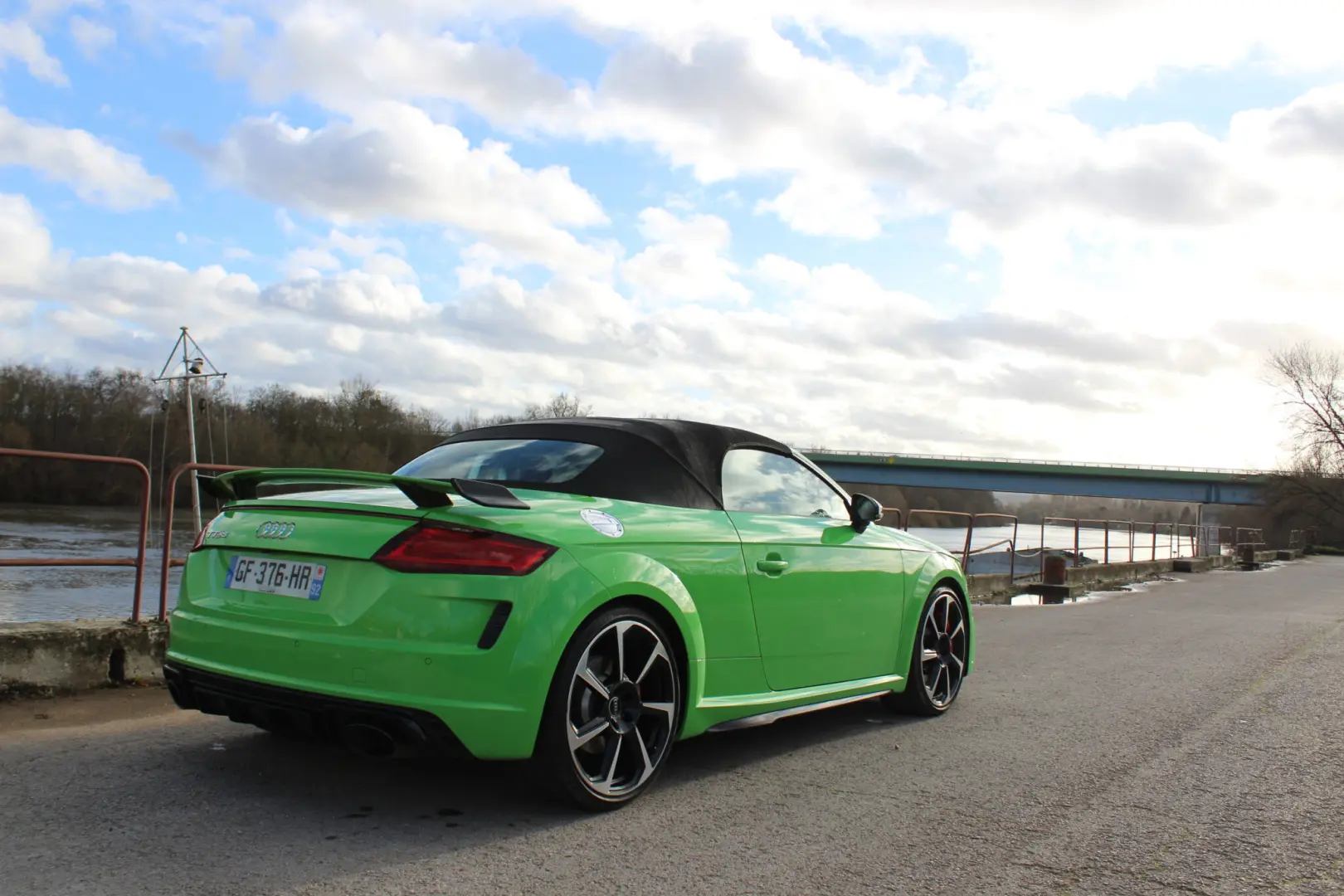 Audi TT TTRS Roadster 2.5 TFSI Quattro S-Tronic 4