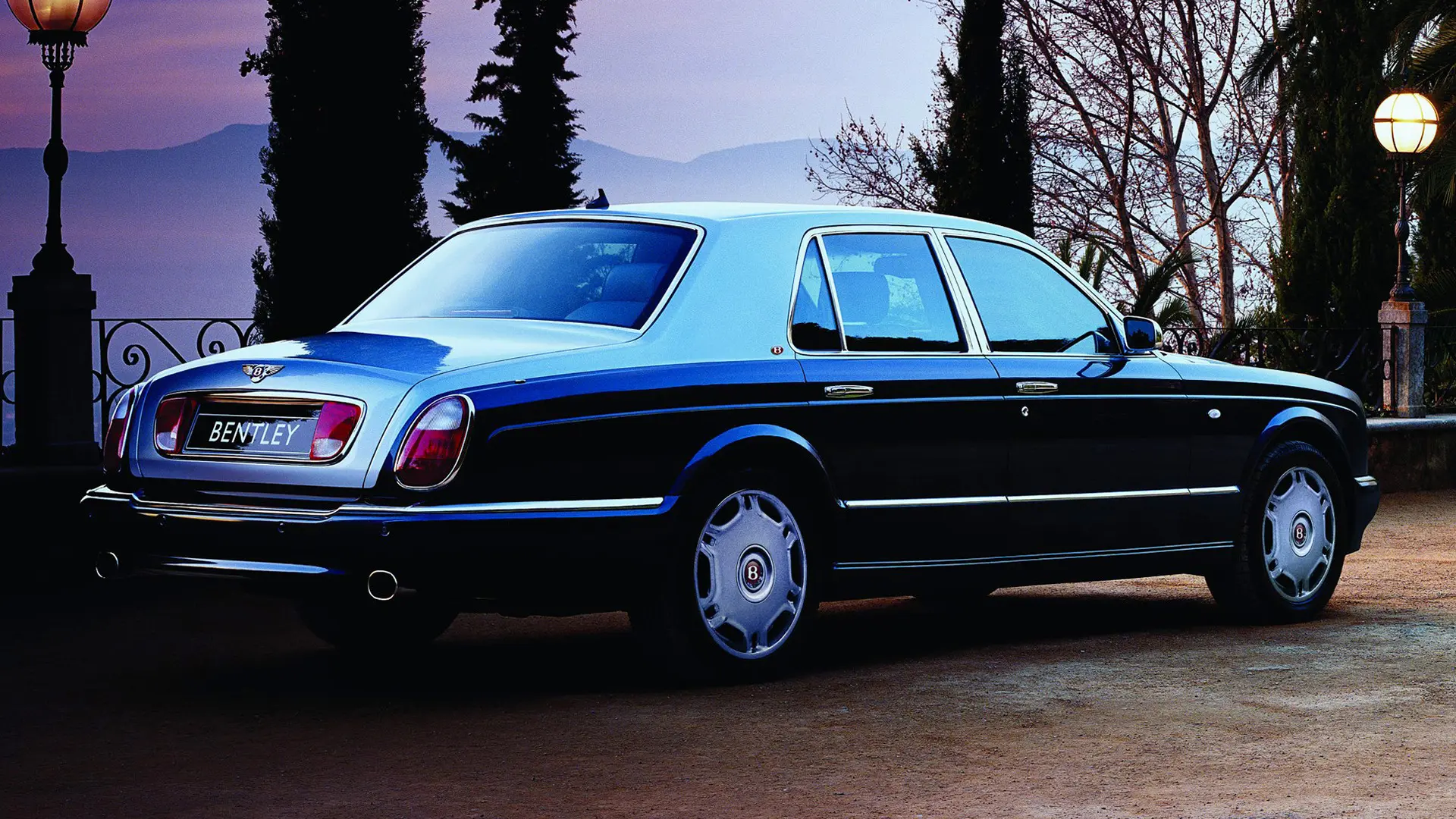 Bentley Arnage Arnage 6.8 R 6