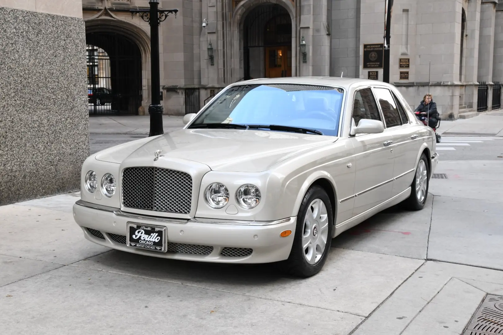 Bentley Arnage Arnage 6.8 R 5