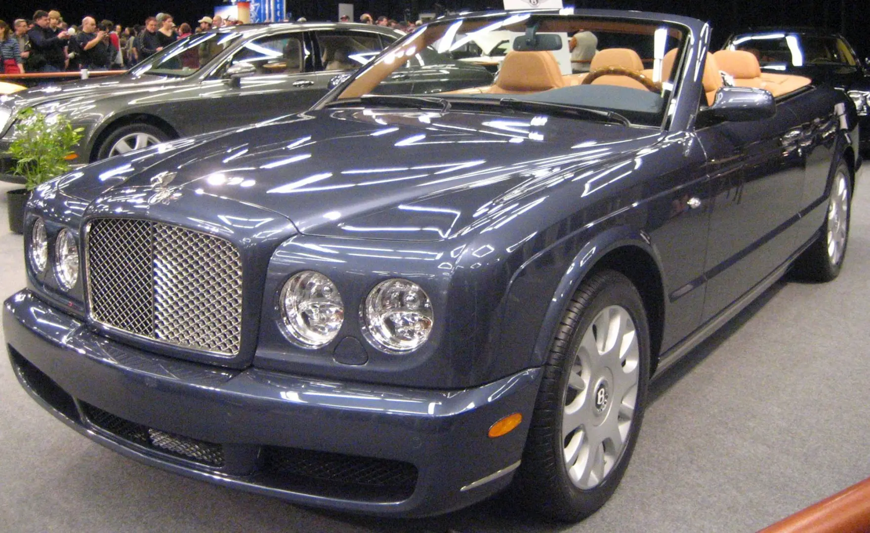 Bentley Azure Azure 6.8 V12 1