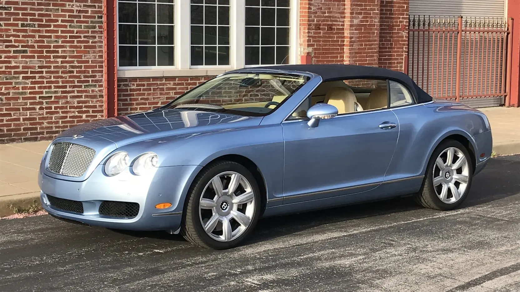 Bentley Continental Continental GTC 6