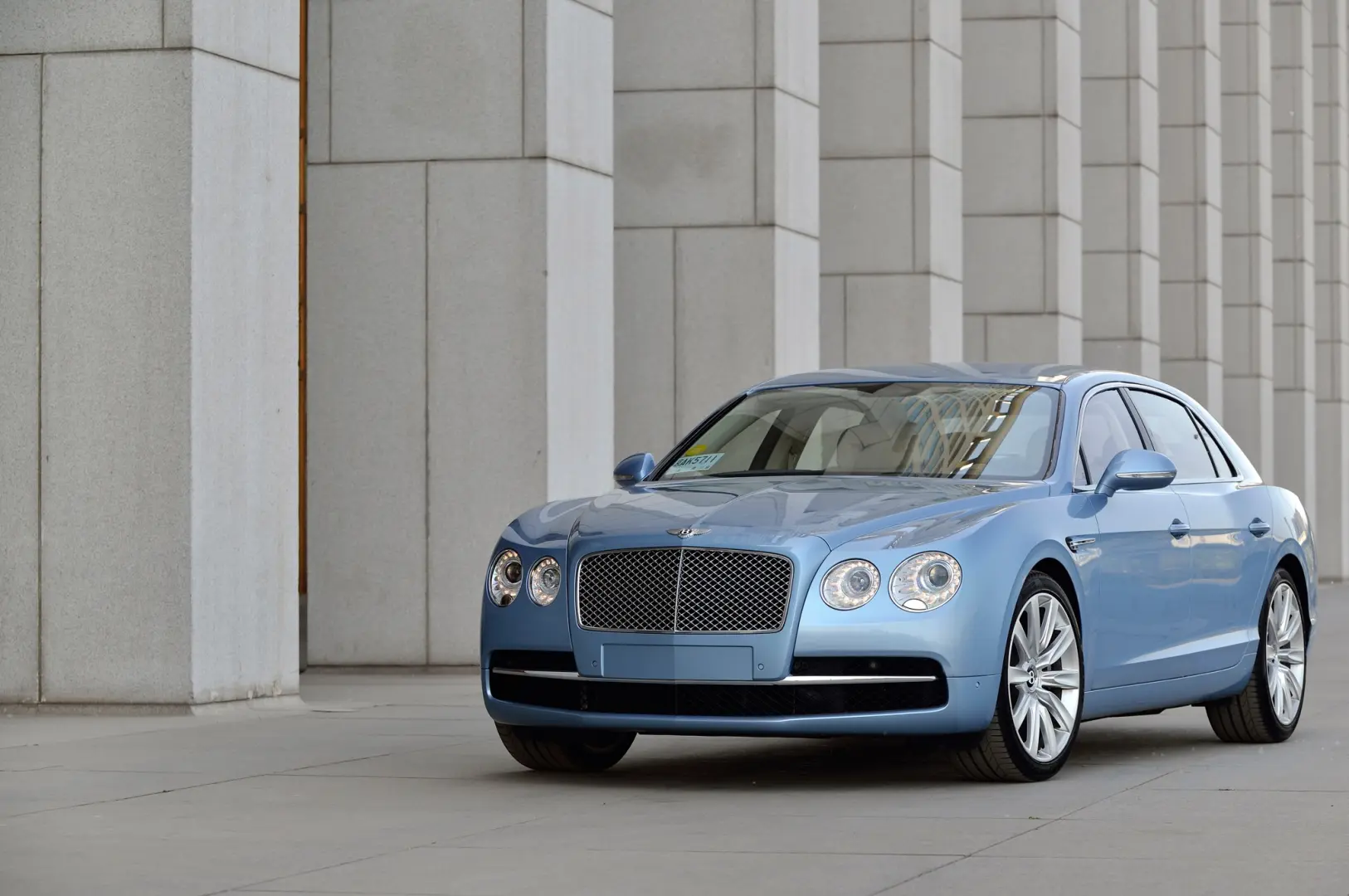 Bentley Flying Spur Flying Spur 4.0 V8 7