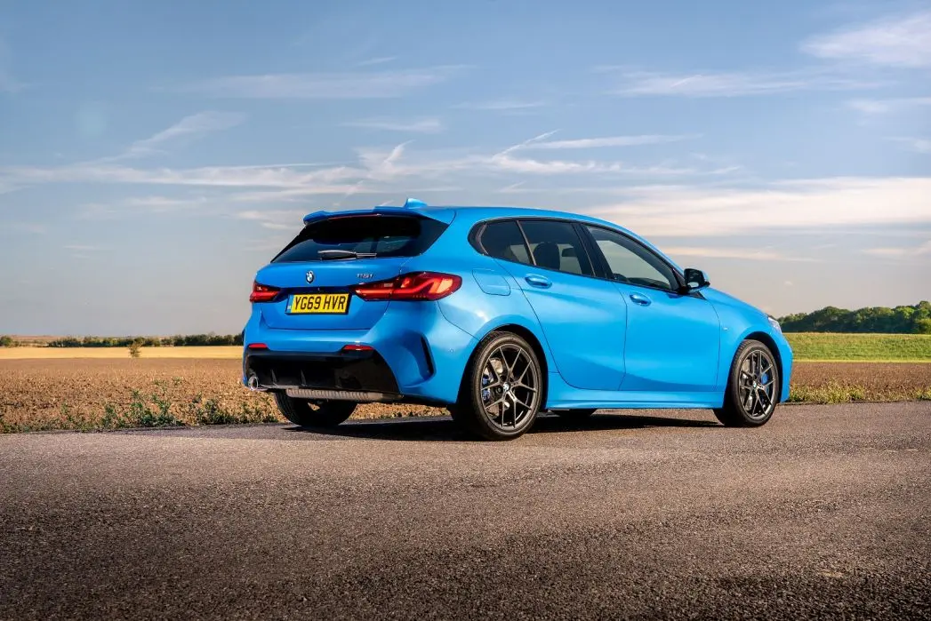 BMW 1 Serisi 1 Serisi 118i Pure 6