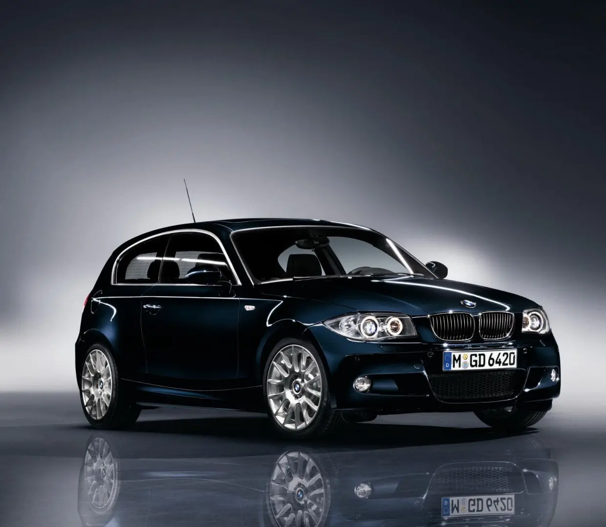 BMW 1 Serisi 1 Serisi 120d Premium 4