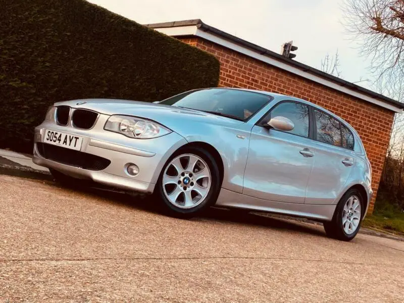 BMW 1 Serisi 1 Serisi 120d Standart 5