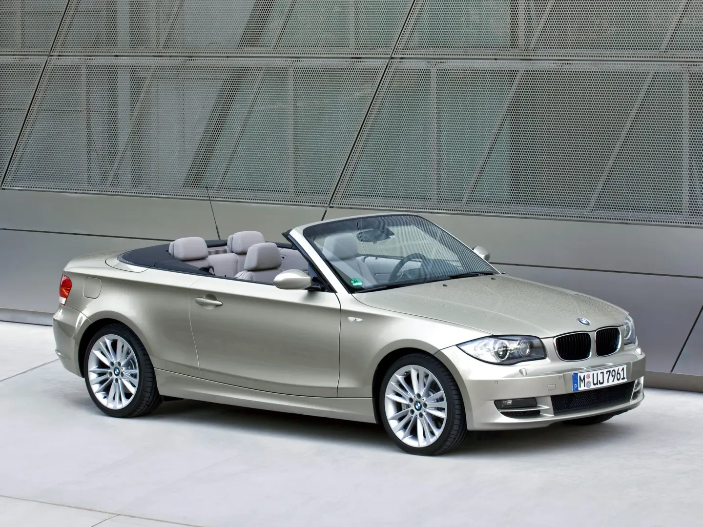BMW 1 Serisi 1 Serisi 118i Standart 2