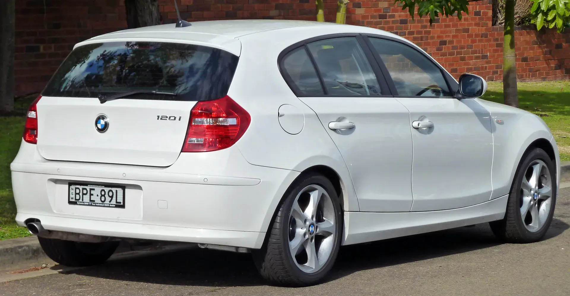 BMW 1 Serisi 1 Serisi 120i Standart 5