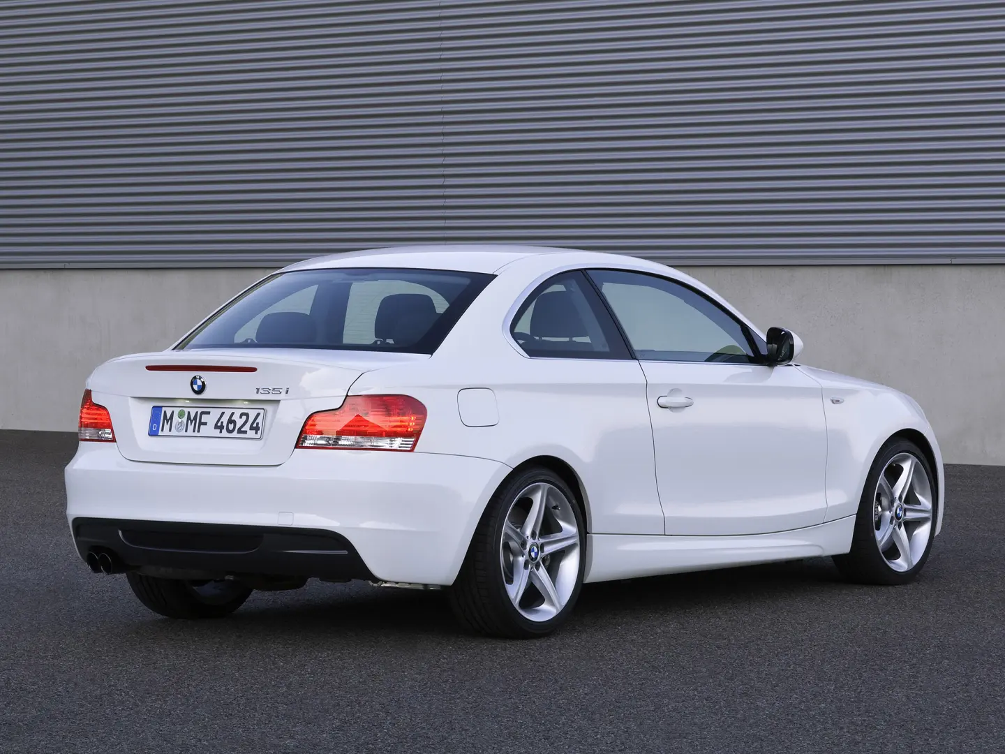 BMW 1 Serisi 1 Serisi 123d Standart 5