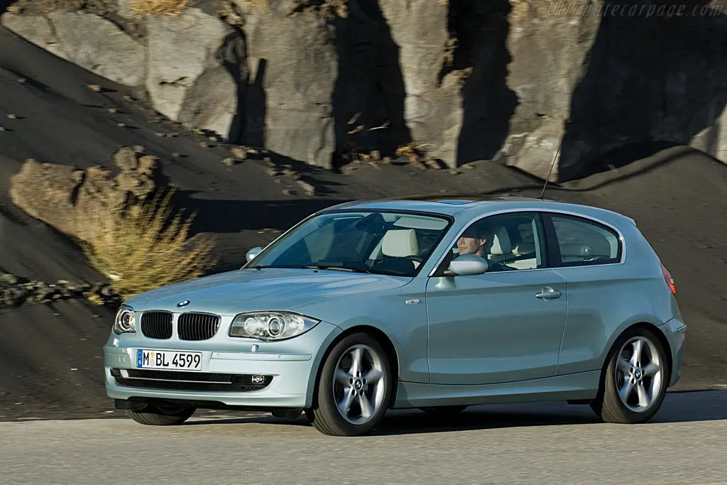 BMW 1 Serisi 1 Serisi 130i Standart 5