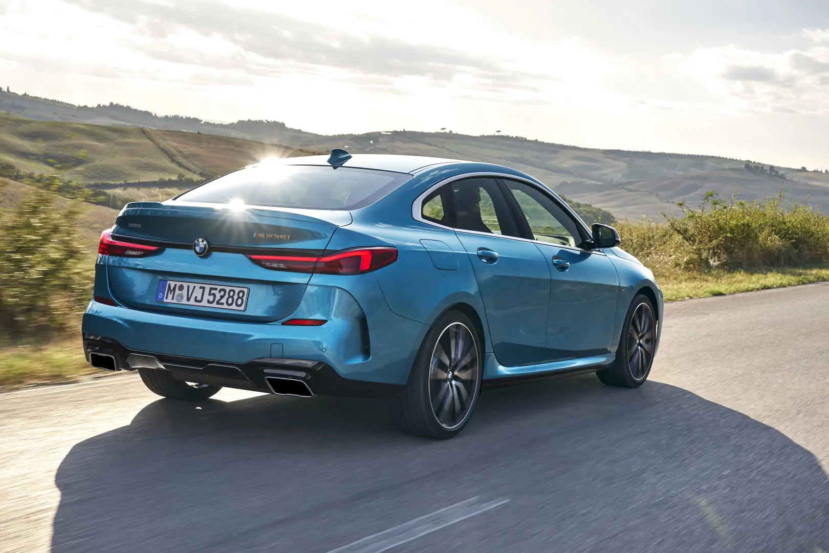BMW 2 Serisi 2 Serisi 216d Gran Coupe M Sport 4