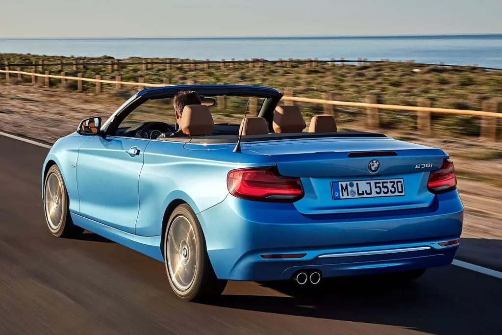 BMW 2 Serisi 2 Serisi 218i Pure 6