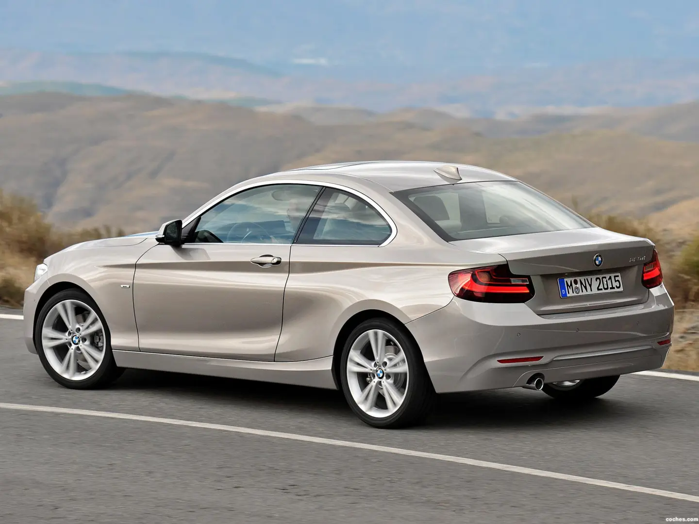 BMW 2 Serisi 2 Serisi 220d Standart 5