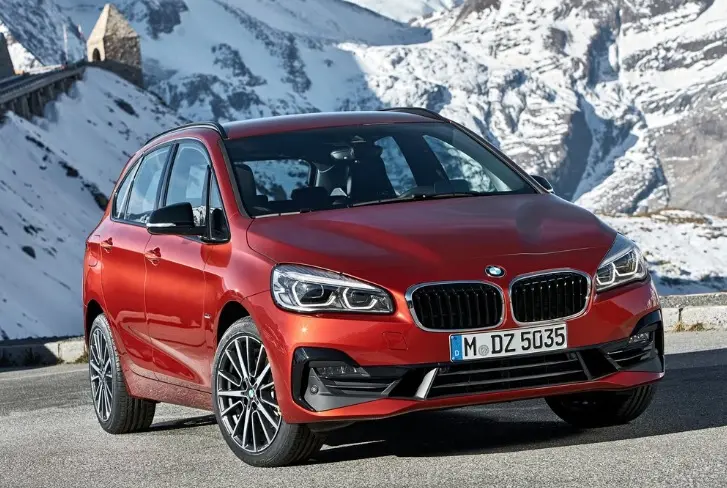 BMW 2 Serisi 2 Serisi Active Tourer 216d Luxury Line 4