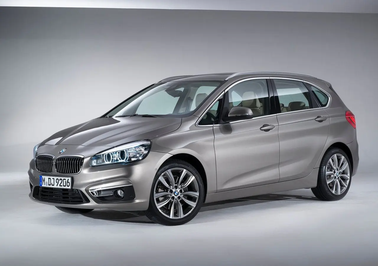 BMW 2 Serisi 2 Serisi Active Tourer 218i Luxury Line 5