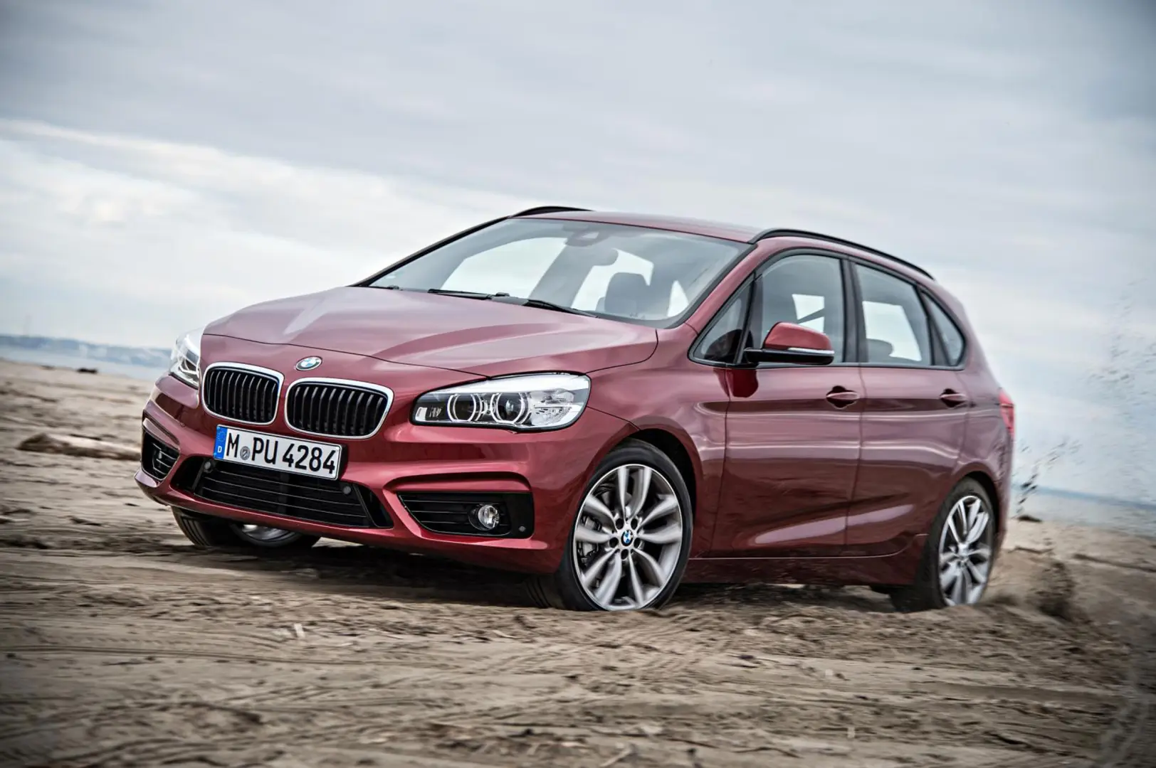 BMW 2 Serisi 2 Serisi Active Tourer 218i Luxury Plus 7