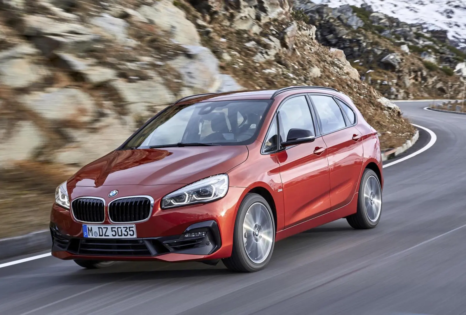 BMW 2 Serisi 2 Serisi Active Tourer 216d Premium Line 4
