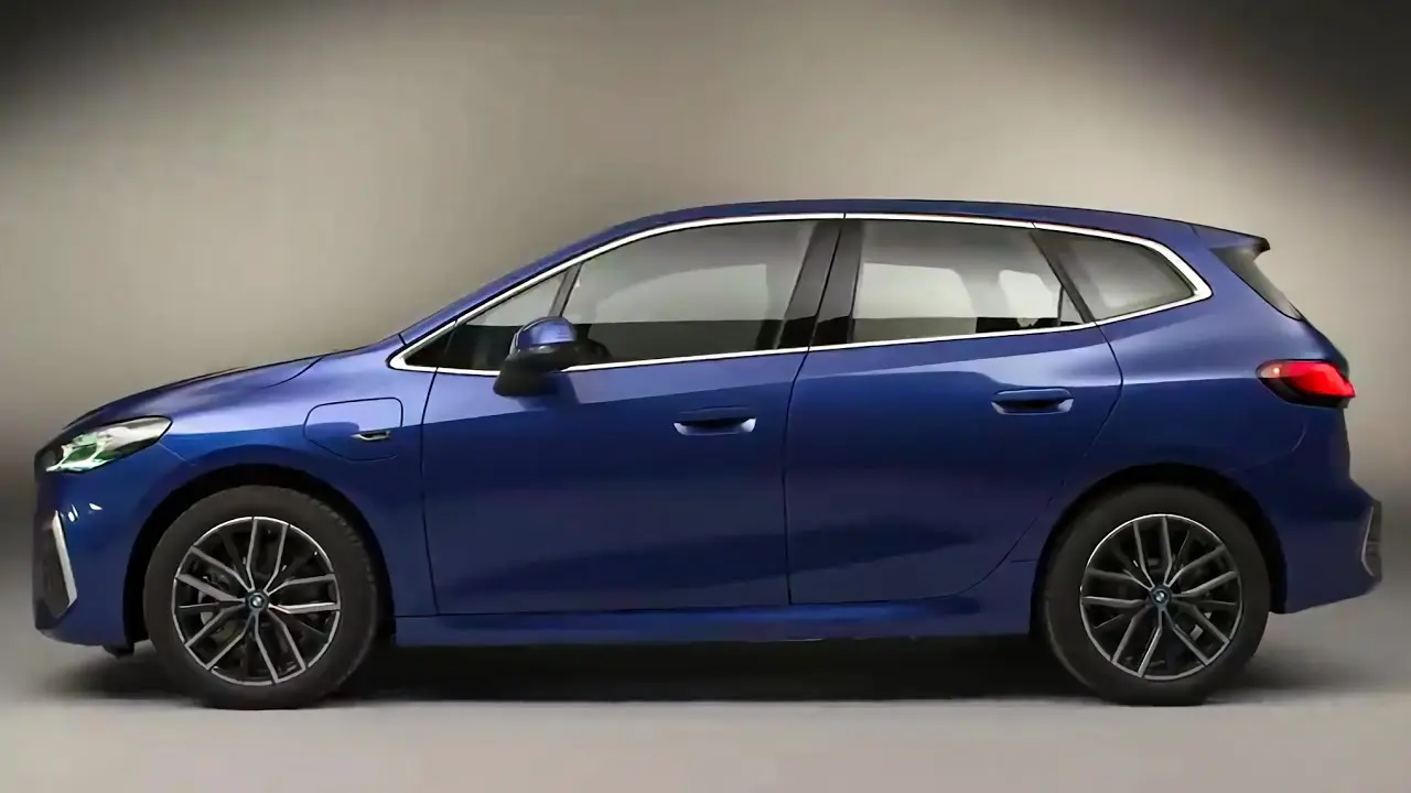 BMW 2 Serisi 2 Serisi Active Tourer 220i Luxury Line 4