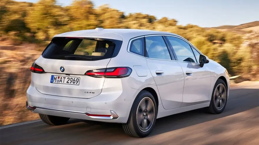 BMW 2 Serisi 2 Serisi Active Tourer 220i Luxury Line 5
