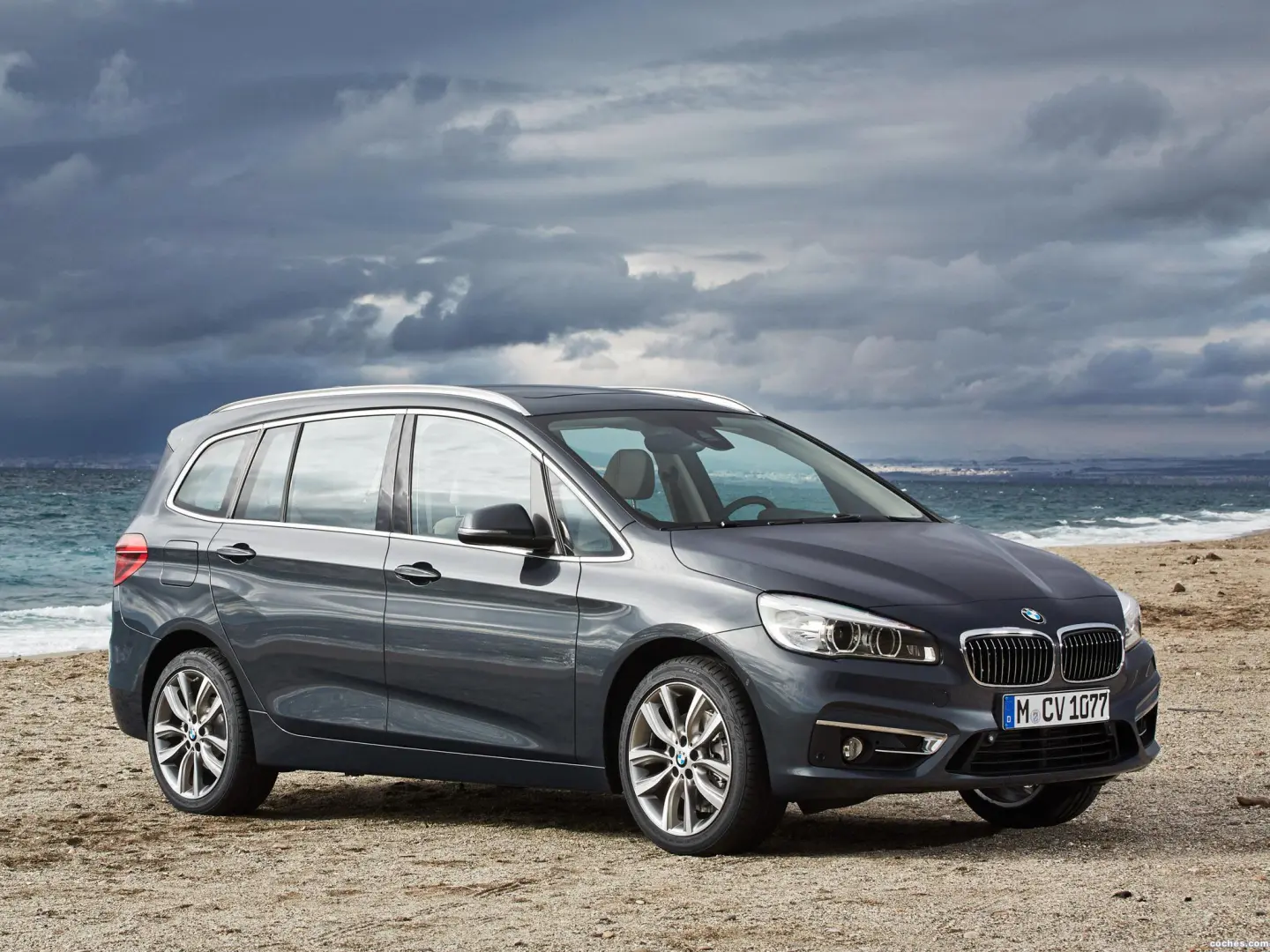 BMW 2 Serisi 2 Serisi Gran Tourer 216d Luxury Line 7
