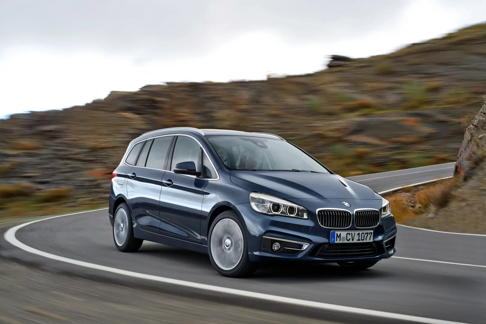 BMW 2 Serisi 2 Serisi Gran Tourer 216d Standart 6