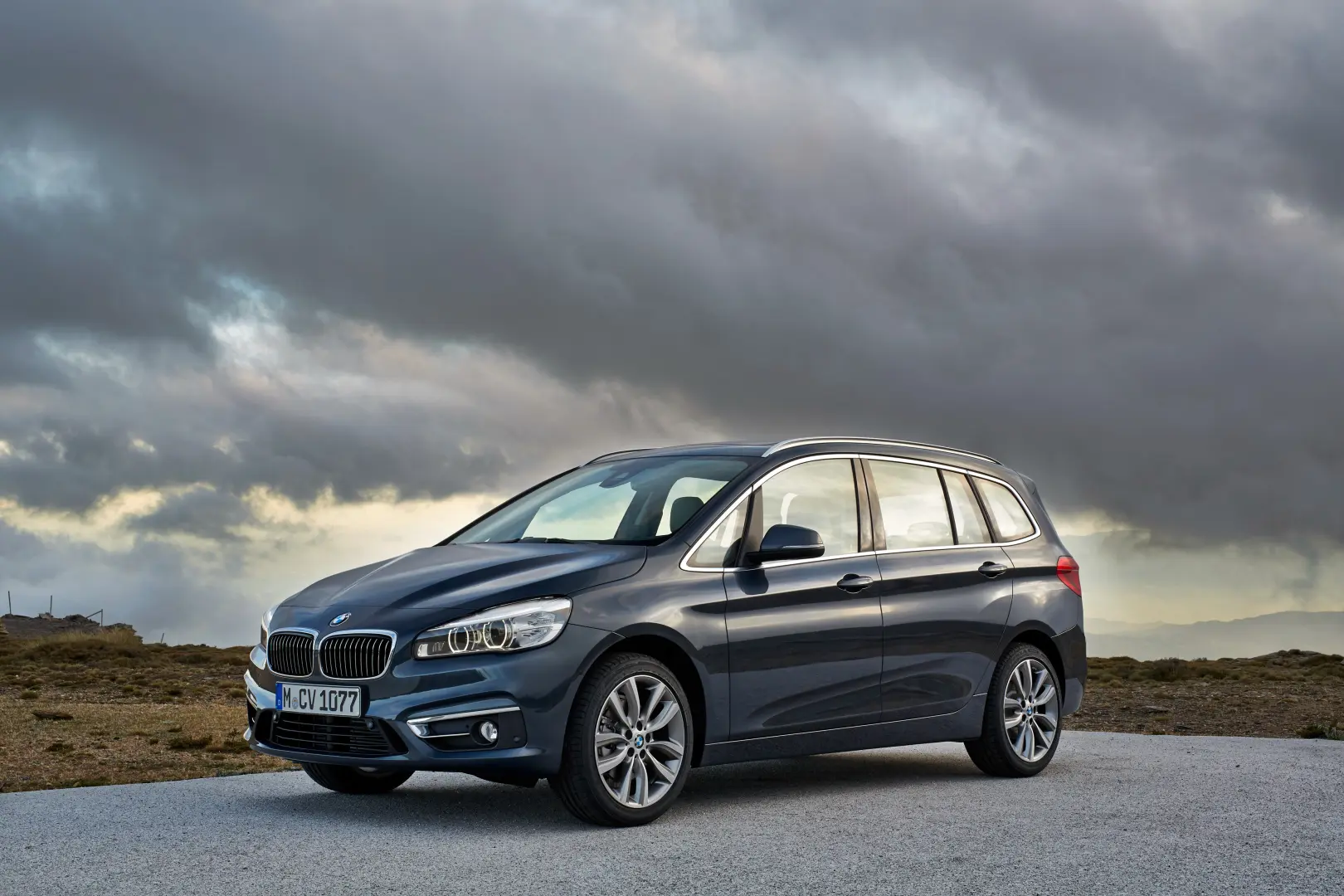 BMW 2 Serisi 2 Serisi Gran Tourer 216d Joy 2