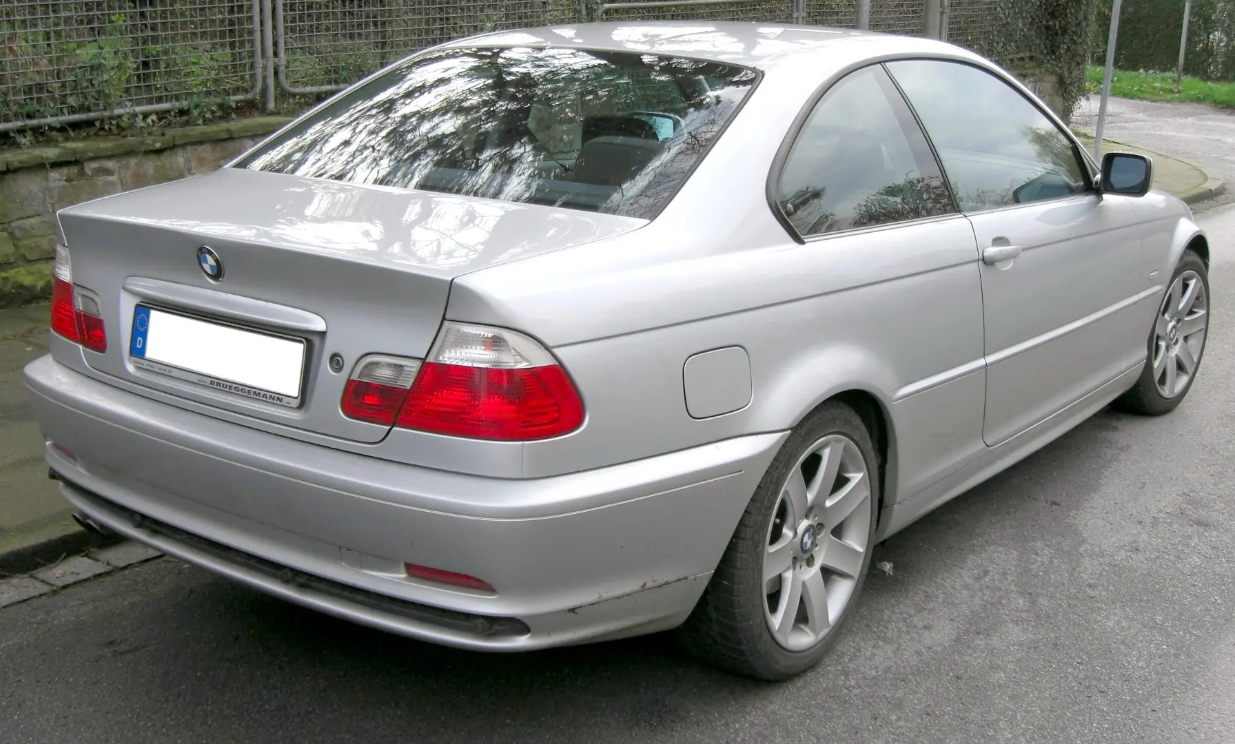 BMW 3 Serisi 3 Serisi 316Ci Standart 1