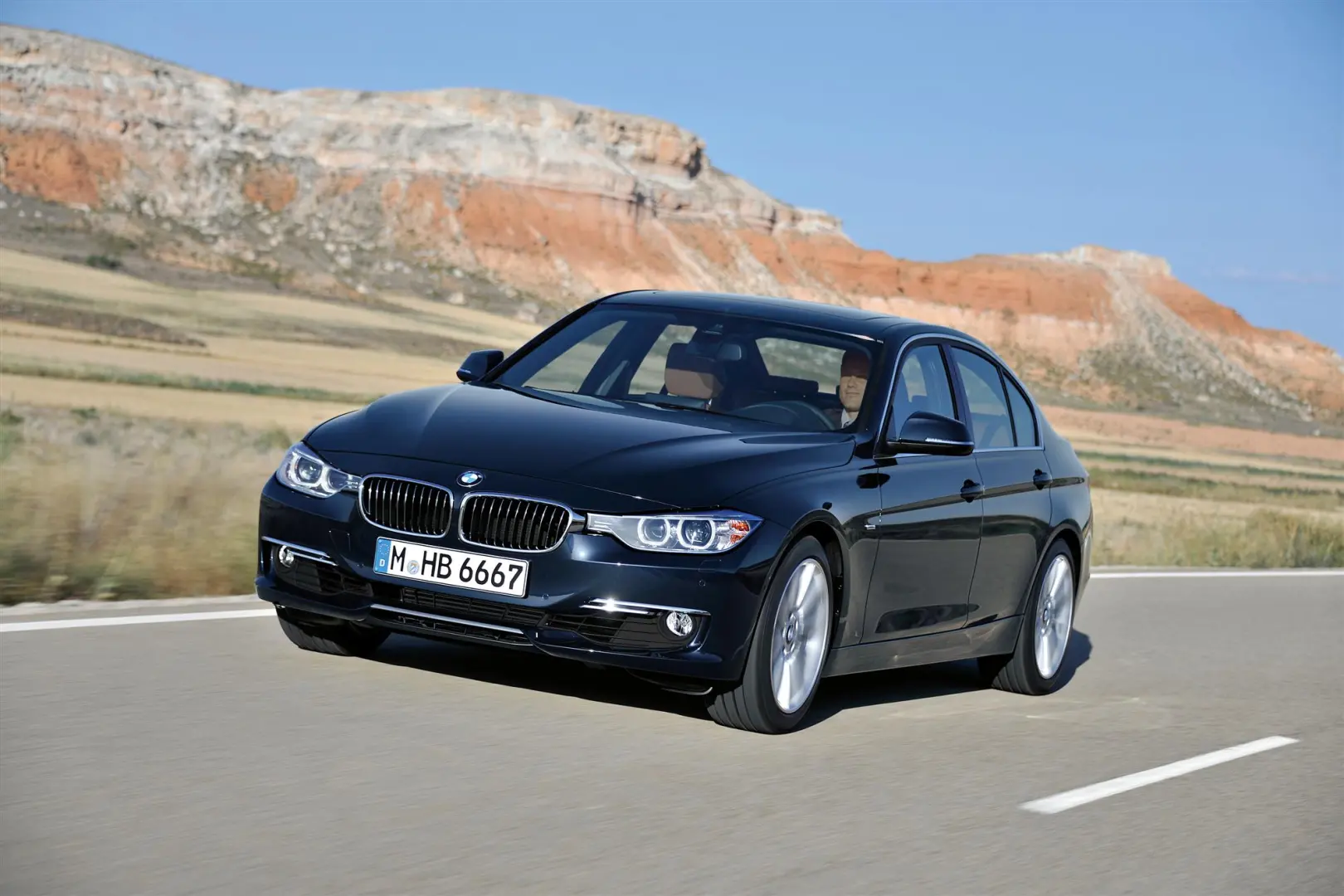 BMW 3 Serisi 3 Serisi 320d Technology 3