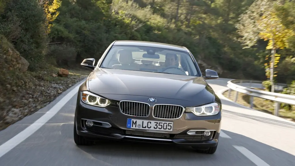 BMW 3 Serisi 3 Serisi 316i Techno Plus 6