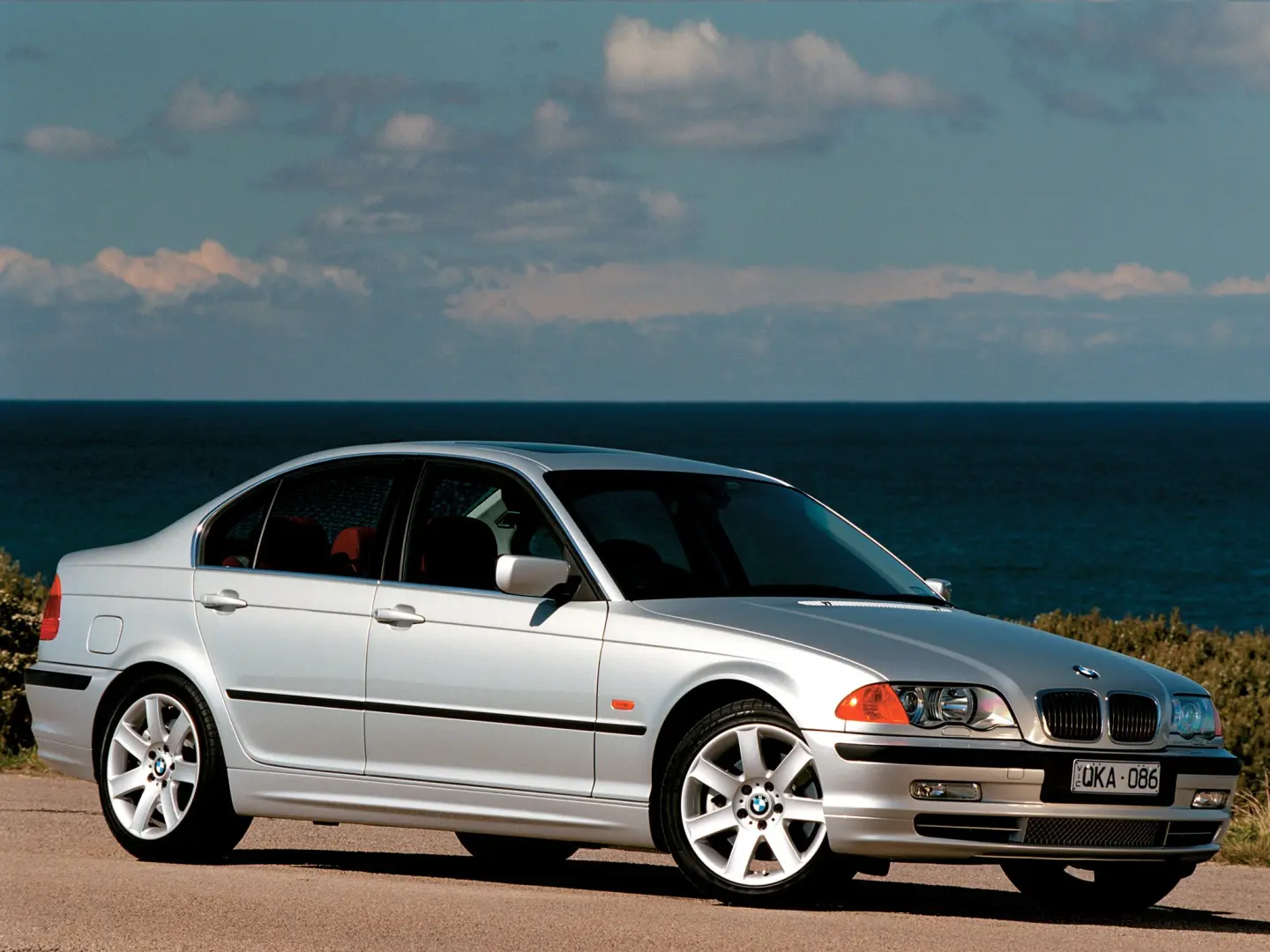 BMW 3 Serisi 3 Serisi 318i Standart 2