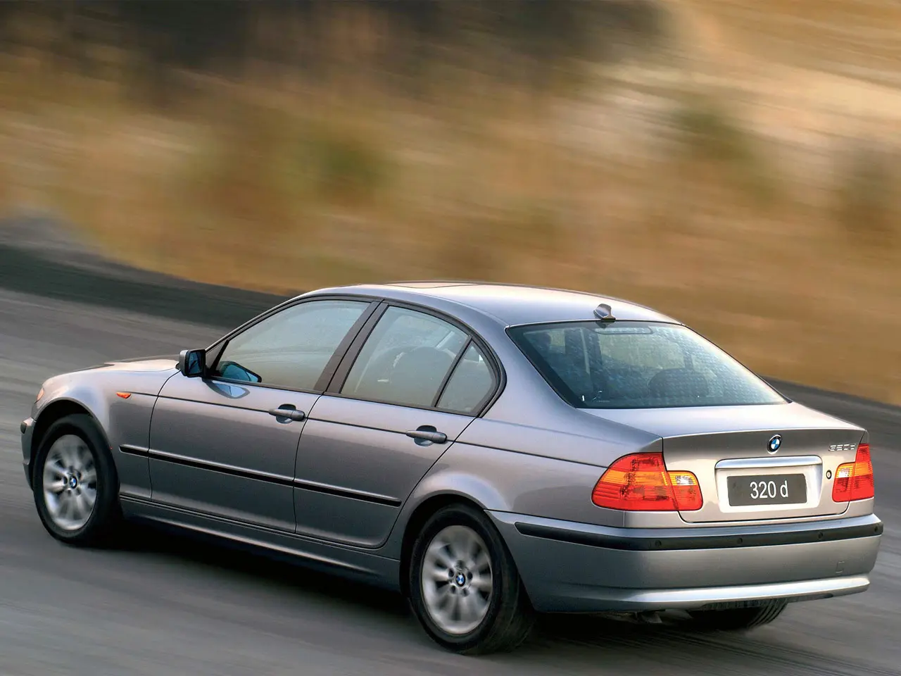 BMW 3 Serisi 3 Serisi 320d Standart 7