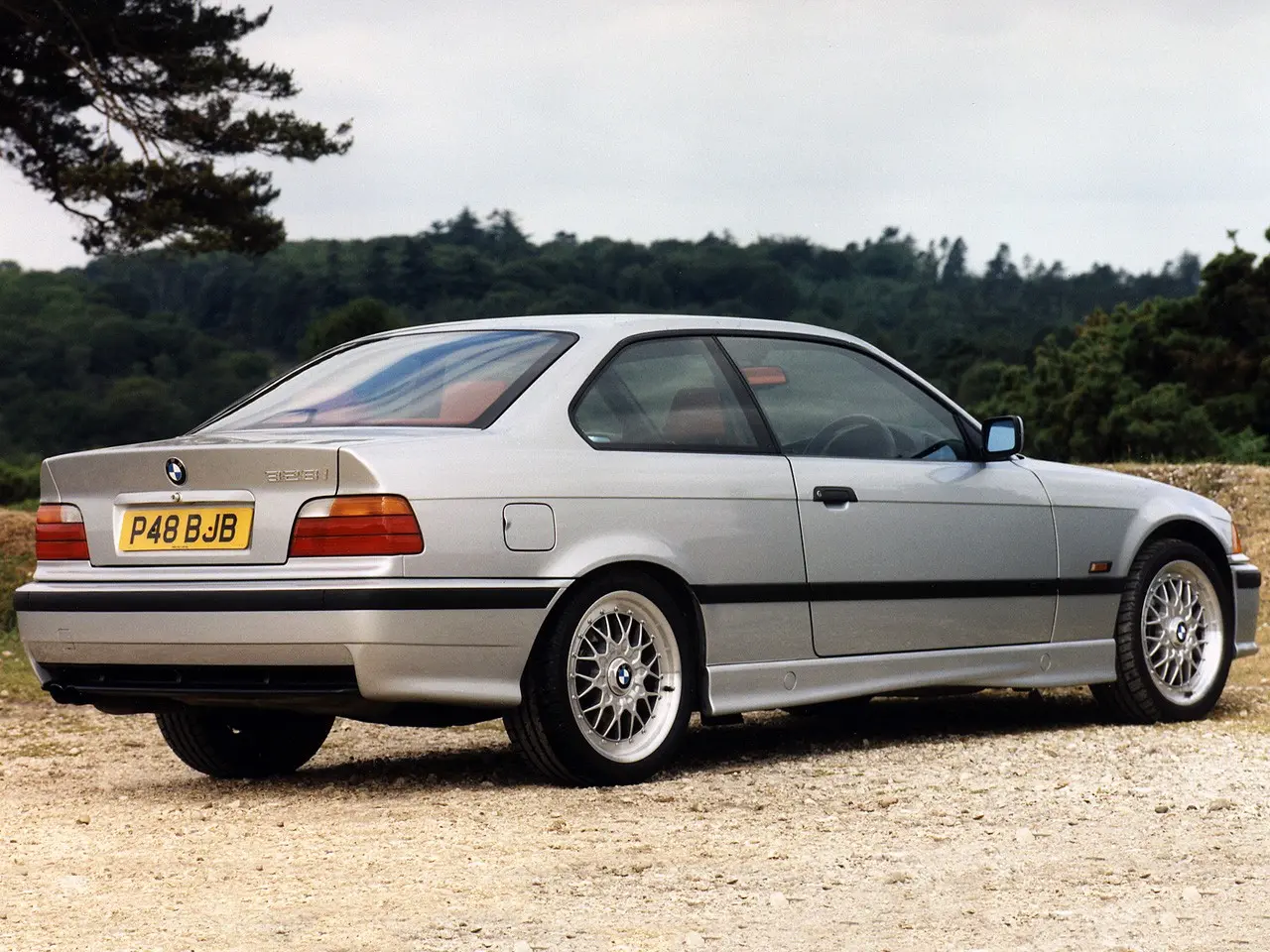 BMW 3 Serisi 3 Serisi 320i Standart 4