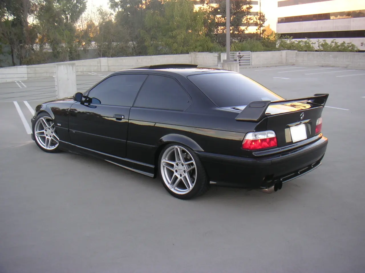 BMW 3 Serisi 3 Serisi 318is Standart 0
