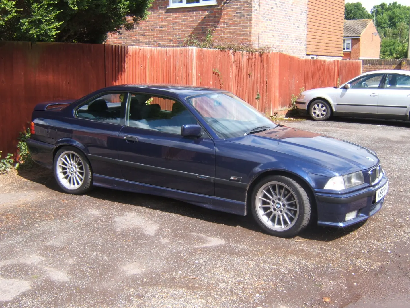 BMW 3 Serisi 3 Serisi 318is Standart 3