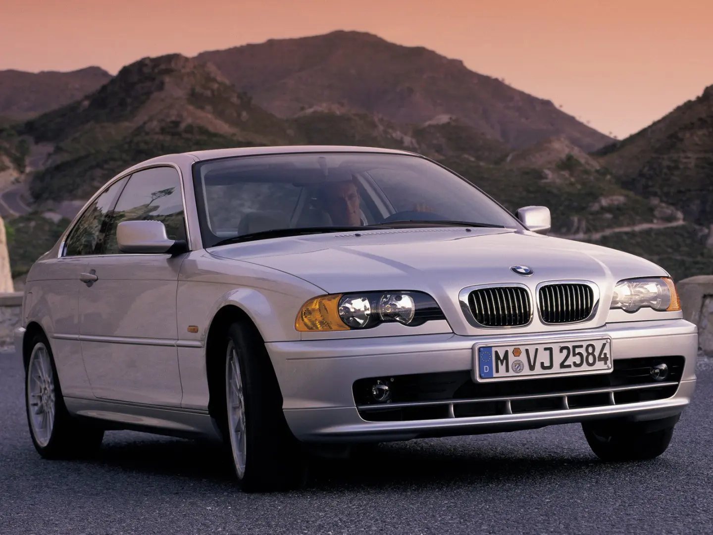 BMW 3 Serisi 3 Serisi 323Ci Standart 2