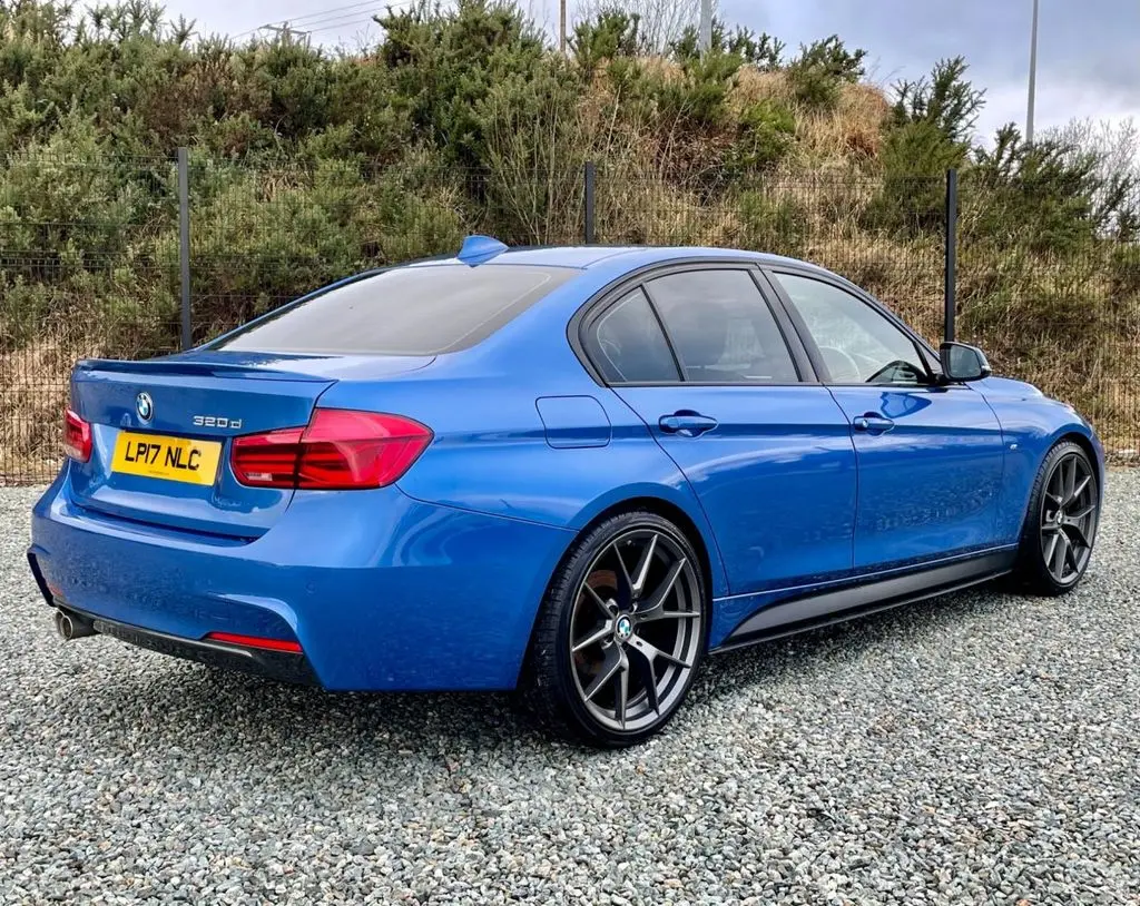 BMW 3 Serisi 3 Serisi 320d M Plus 4