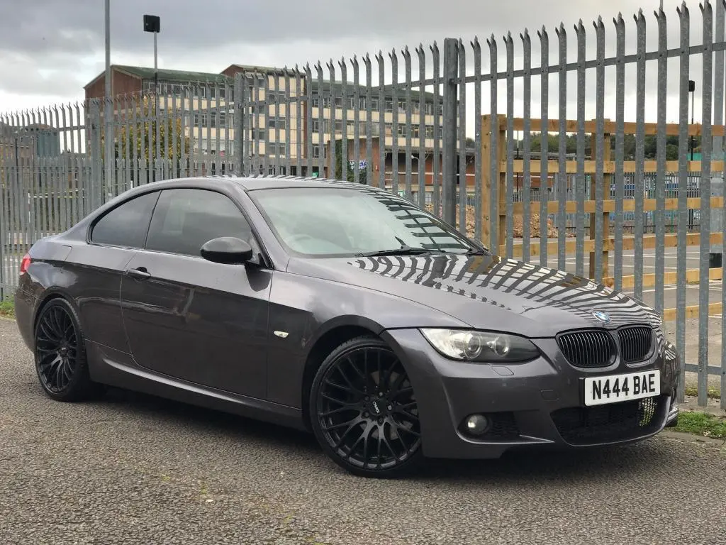 BMW 3 Serisi 3 Serisi 320d Standart 1