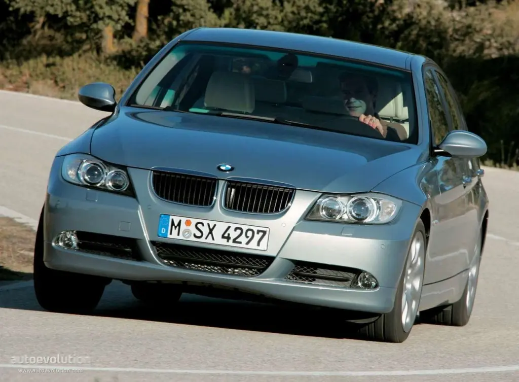 BMW 3 Serisi 3 Serisi 320d Premium 6