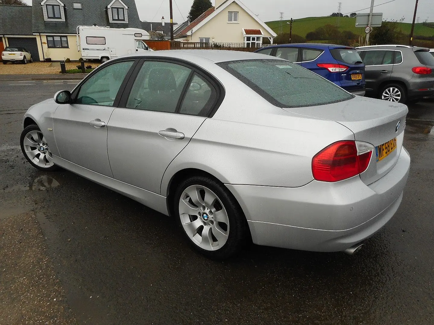 BMW 3 Serisi 3 Serisi 320d Premium 4