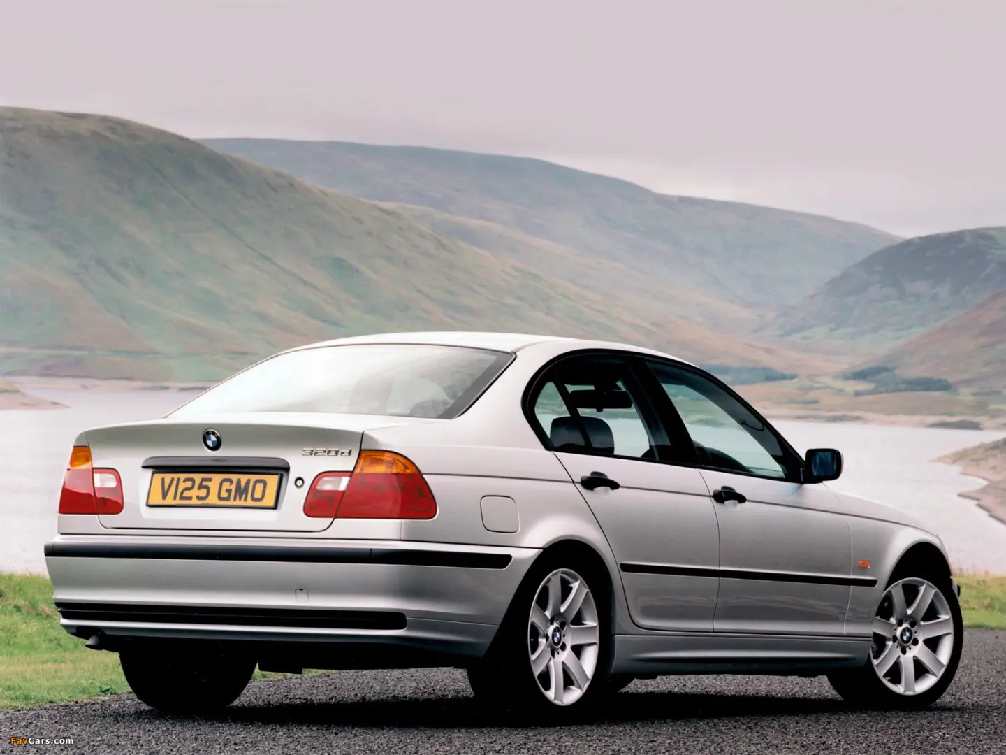BMW 3 Serisi 3 Serisi 320d Standart 3